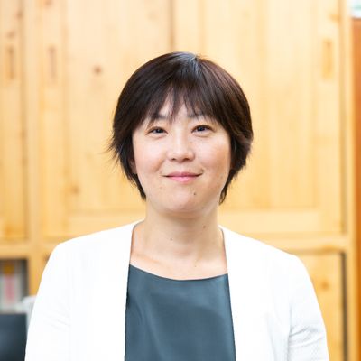 長野 麻子 氏
